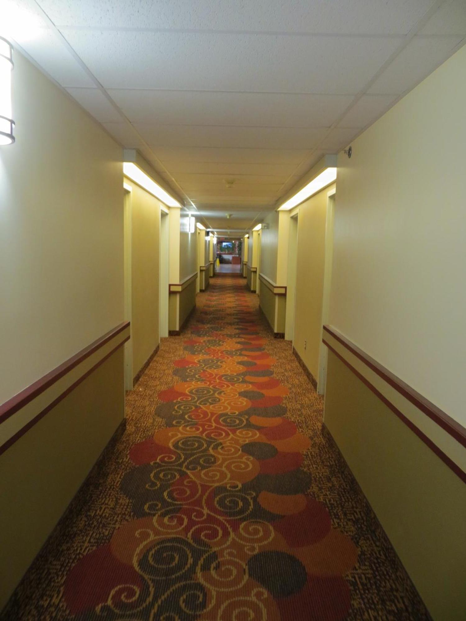 Super 8 By Wyndham Sherwood Park/Edmonton Area Εξωτερικό φωτογραφία