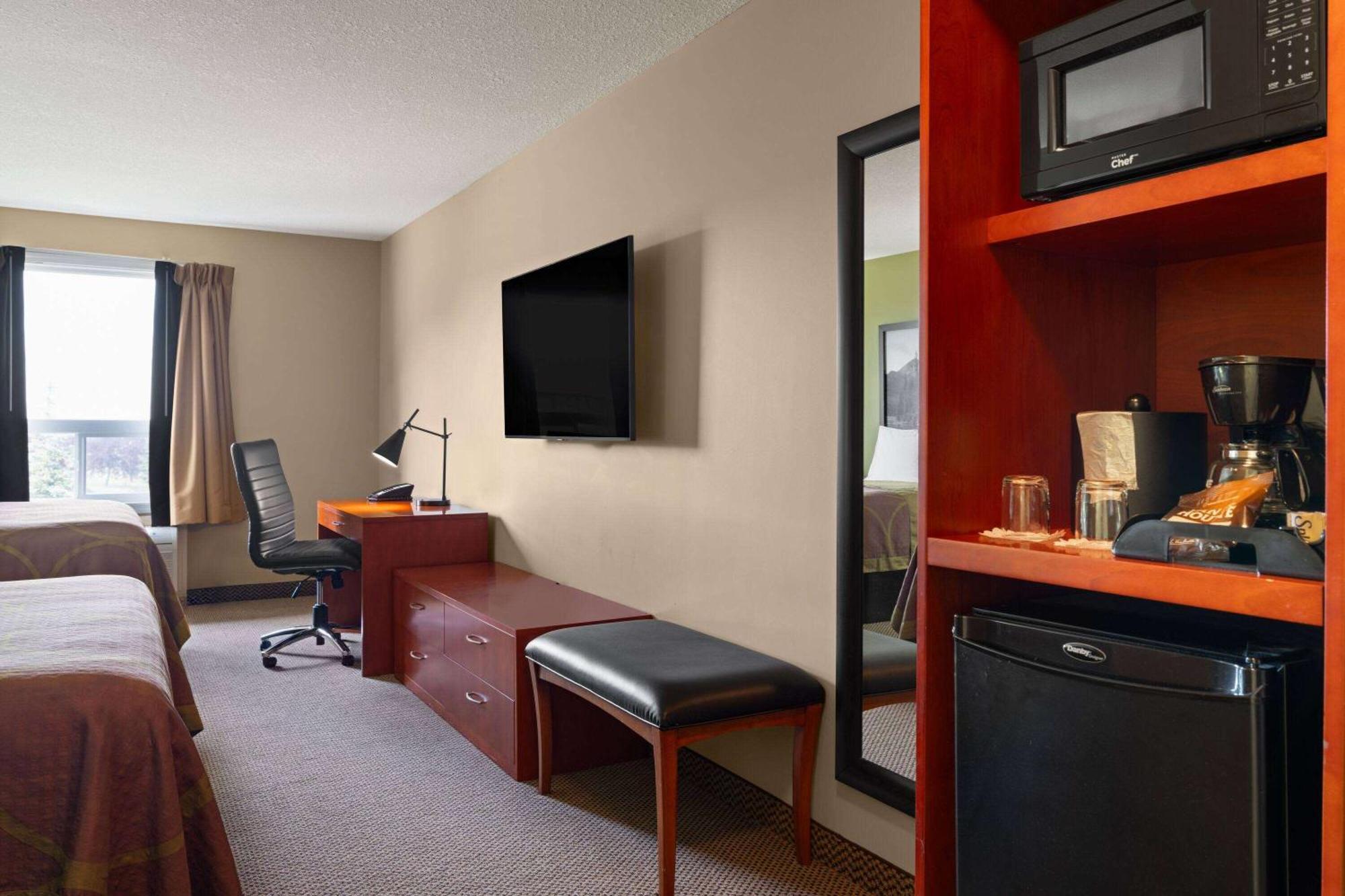 Super 8 By Wyndham Sherwood Park/Edmonton Area Εξωτερικό φωτογραφία